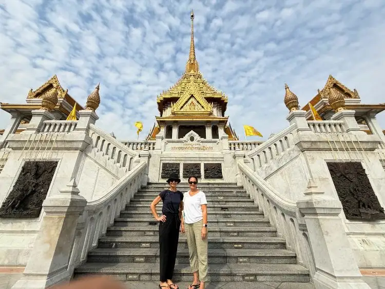 Temple of the Golden Buddha (Wat Traimit)