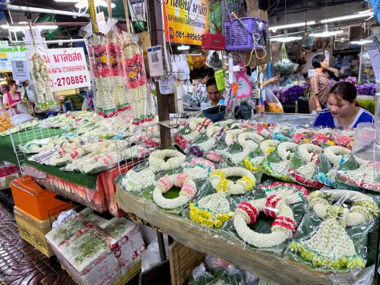 Pak Klong Talad Flower Market (Pak Khlong Talat)